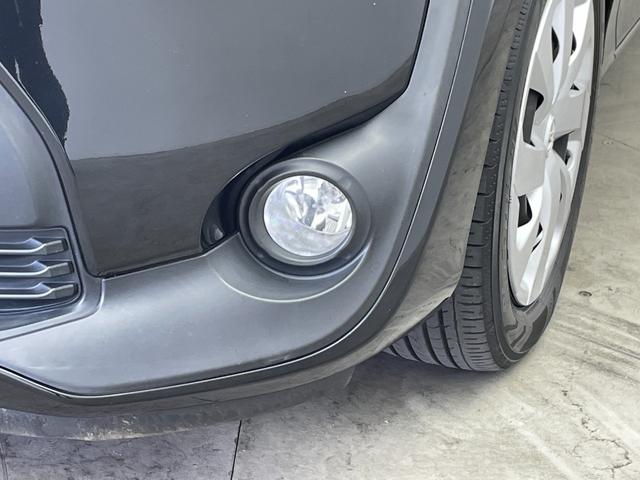 シエンタ G クエロ 禁煙車 純正7インチナビ ビルトインETC アイドリングストップ オートハイビーム オートライト LEDライト 両側パワースライドドア 純正フロアマット バックカメラ プッシュスタート 電格ミラー(66枚目)