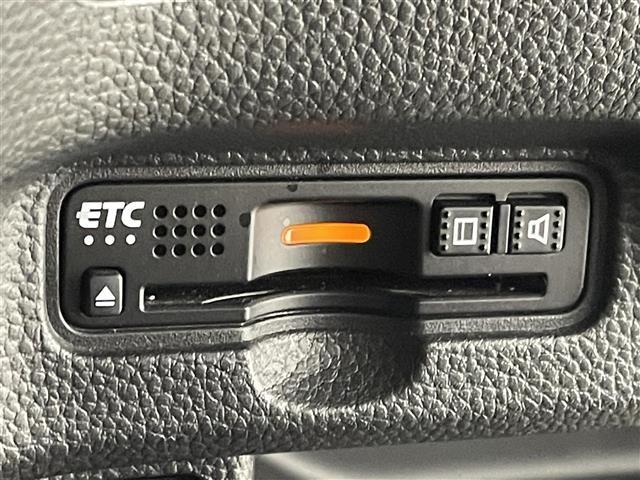 Ｎ－ＢＯＸカスタム Ｇ・Ｌターボホンダセンシング　純正８型ナビ　Ｂカメラ　Ｈセンシング　衝突軽減　レーダークルーズ　ＡＨＢ　ＬＥＤヘッド　ＬＥＤフォグ　パドルシフト　両側パワスラ　ビルトインＥＴＣ　前ドラレコ　プッシュスタート　純正アルミ　禁煙車（9枚目）