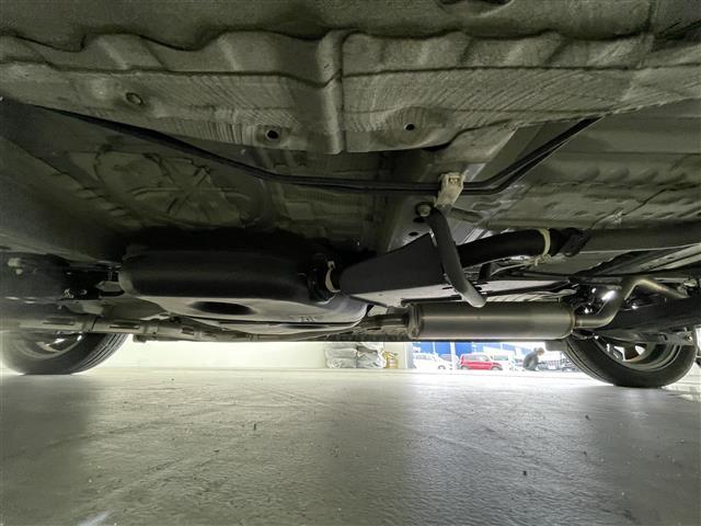 Ｎ－ＢＯＸカスタム Ｇ・Ｌターボホンダセンシング　純正８型ナビ　Ｂカメラ　Ｈセンシング　衝突軽減　レーダークルーズ　ＡＨＢ　ＬＥＤヘッド　ＬＥＤフォグ　パドルシフト　両側パワスラ　ビルトインＥＴＣ　前ドラレコ　プッシュスタート　純正アルミ　禁煙車（38枚目）