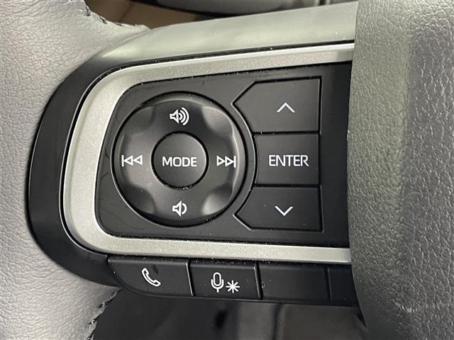 ムーヴキャンバス セオリーＧターボ　社外７インチナビ　バックカメラ　両側パワースライドドア　ＬＥＤライト　オートハイビーム　シートヒーター　ステアリングリモコン　電子パーキング　オートブレーキホールド　スマートキー　ＥＴＣ　禁煙車（9枚目）