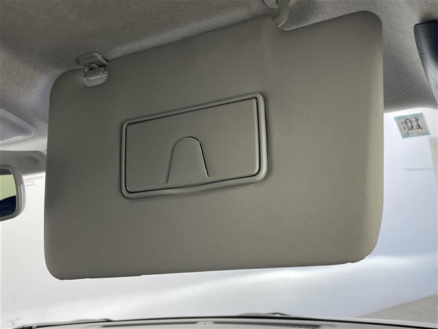 ムーヴキャンバス セオリーＧターボ　社外７インチナビ　バックカメラ　両側パワースライドドア　ＬＥＤライト　オートハイビーム　シートヒーター　ステアリングリモコン　電子パーキング　オートブレーキホールド　スマートキー　ＥＴＣ　禁煙車（27枚目）