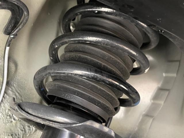 ムーヴキャンバス セオリーＧターボ　社外７インチナビ　バックカメラ　両側パワースライドドア　ＬＥＤライト　オートハイビーム　シートヒーター　ステアリングリモコン　電子パーキング　オートブレーキホールド　スマートキー　ＥＴＣ　禁煙車（70枚目）