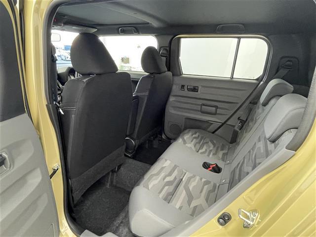 タフト G ダーククロムベンチャー 届出済未使用車 ガラスルーフ スマートアシスト コーナーセンサー シートヒーター オートホールド 純正15AW 電動サイドブレーキ ステアリングスイッチ スマートキー オートライト LED フォグ(23枚目)