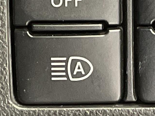 キャスト スタイルＧ　プライムコレクション　ＳＡＩＩＩ　純正ナビ　全周囲カメラ　ＥＴＣ　純正ドラレコ　ＬＥＤヘッドライト　オートマチックハイビーム　ハーフレザーシート　シートヒーター　革巻きステアリング　衝突被害軽減ブレーキ　クリアランスソナー　禁煙車（5枚目）