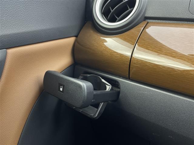 キャスト スタイルＧ　プライムコレクション　ＳＡＩＩＩ　純正ナビ　全周囲カメラ　ＥＴＣ　純正ドラレコ　ＬＥＤヘッドライト　オートマチックハイビーム　ハーフレザーシート　シートヒーター　革巻きステアリング　衝突被害軽減ブレーキ　クリアランスソナー　禁煙車（40枚目）