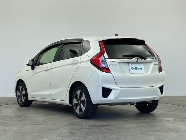 フィットハイブリッド Ｆパッケージ　純正ナビ　バックカメラ　ＥＴＣ　前後ドラレコ　フルセグＴＶ　ＨＩＤヘッドライト　ライトリベライザー　ＵＳＢ入力端子　プッシュスタートボタン　スマートキー　ステアリングスイッチ　横滑り防止装置　禁煙車（51枚目）