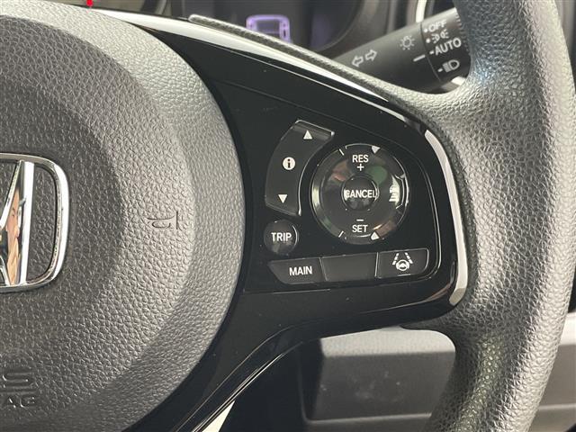 Ｎ－ＯＮＥ オリジナル　社外７インチナビ　バックカメラ　アダプティブクルーズコントロール　ＬＥＤライト　ＡＨＢ　ハーフレザーシート　ステアリングリモコン　コーナーセンサー　オートブレーキホールド　ＥＴＣ　ドラレコ　禁煙車（11枚目）