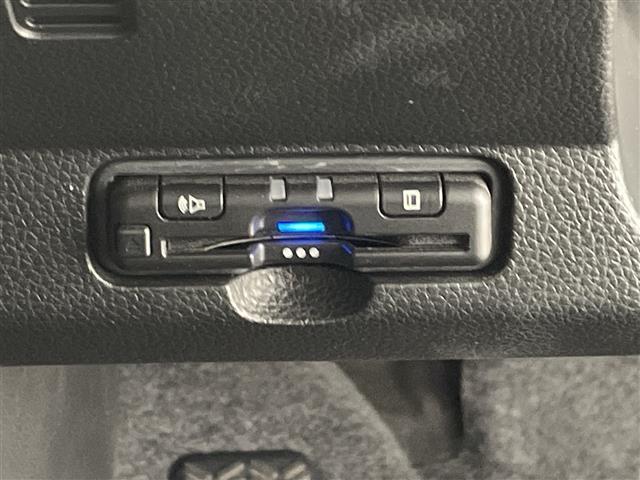 Ｎ－ＯＮＥ オリジナル　社外７インチナビ　バックカメラ　アダプティブクルーズコントロール　ＬＥＤライト　ＡＨＢ　ハーフレザーシート　ステアリングリモコン　コーナーセンサー　オートブレーキホールド　ＥＴＣ　ドラレコ　禁煙車（14枚目）
