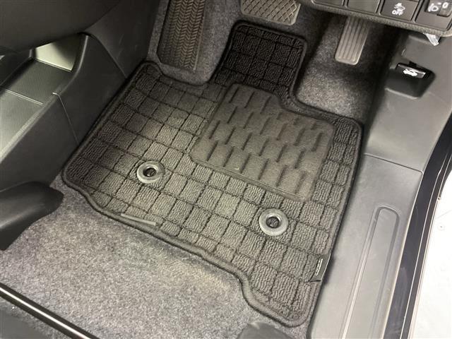 Ｎ－ＯＮＥ オリジナル　社外７インチナビ　バックカメラ　アダプティブクルーズコントロール　ＬＥＤライト　ＡＨＢ　ハーフレザーシート　ステアリングリモコン　コーナーセンサー　オートブレーキホールド　ＥＴＣ　ドラレコ　禁煙車（43枚目）