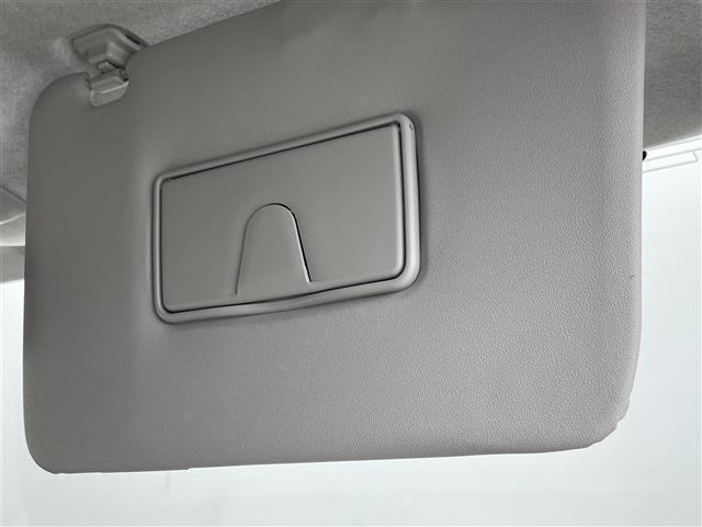 ムーヴキャンバス Ｇメイクアップ　ＳＡＩＩＩ　禁煙車　純正８インチナビ　全方位カメラ　衝突軽減システム　両側パワースライドドア　オートマチックハイビーム　ステアリングスイッチ　ＨＤＭＩ　オートエアコン　オートライト　ＬＥＤライト　スマートキー（28枚目）