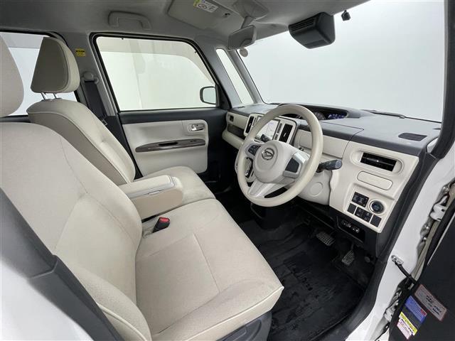 ムーヴキャンバス Ｇメイクアップ　ＳＡＩＩＩ　禁煙車　純正８インチナビ　全方位カメラ　衝突軽減システム　両側パワースライドドア　オートマチックハイビーム　ステアリングスイッチ　ＨＤＭＩ　オートエアコン　オートライト　ＬＥＤライト　スマートキー（30枚目）