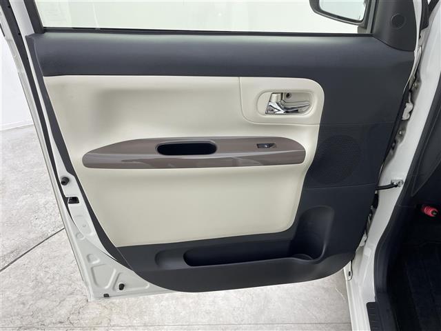 ムーヴキャンバス Ｇメイクアップ　ＳＡＩＩＩ　禁煙車　純正８インチナビ　全方位カメラ　衝突軽減システム　両側パワースライドドア　オートマチックハイビーム　ステアリングスイッチ　ＨＤＭＩ　オートエアコン　オートライト　ＬＥＤライト　スマートキー（38枚目）