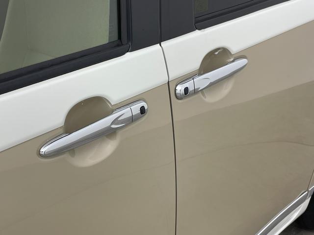 ムーヴキャンバス Ｇメイクアップ　ＳＡＩＩＩ　禁煙車　純正８インチナビ　全方位カメラ　衝突軽減システム　両側パワースライドドア　オートマチックハイビーム　ステアリングスイッチ　ＨＤＭＩ　オートエアコン　オートライト　ＬＥＤライト　スマートキー（60枚目）