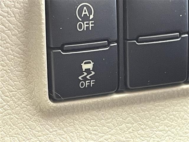 シエンタ Ｇ　純正７インチナビ　両側パワースライドドア　ヘッドライトレベライザー　前後ドライブレコーダー　ビルトインＥＴＣ２．０　シートヒーター　オートエアコン　ウォークスルー　プッシュスタート　スマートキー（14枚目）