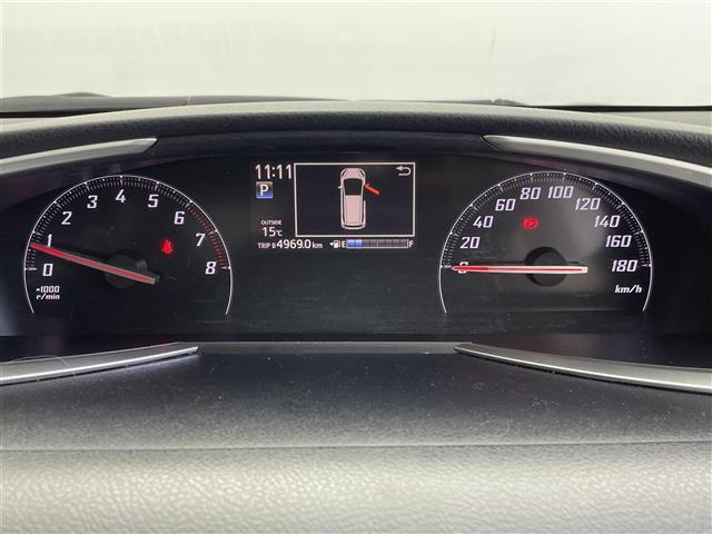 シエンタ Ｇ　純正７インチナビ　両側パワースライドドア　ヘッドライトレベライザー　前後ドライブレコーダー　ビルトインＥＴＣ２．０　シートヒーター　オートエアコン　ウォークスルー　プッシュスタート　スマートキー（17枚目）