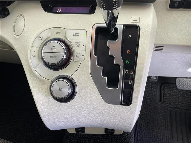 シエンタ Ｇ　純正７インチナビ　両側パワースライドドア　ヘッドライトレベライザー　前後ドライブレコーダー　ビルトインＥＴＣ２．０　シートヒーター　オートエアコン　ウォークスルー　プッシュスタート　スマートキー（20枚目）