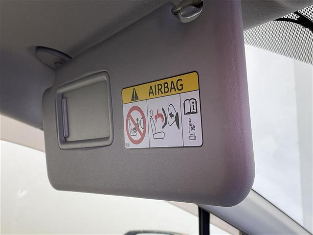 シエンタ Ｇ　純正７インチナビ　両側パワースライドドア　ヘッドライトレベライザー　前後ドライブレコーダー　ビルトインＥＴＣ２．０　シートヒーター　オートエアコン　ウォークスルー　プッシュスタート　スマートキー（25枚目）