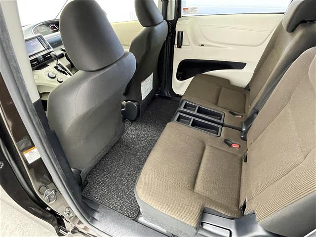 シエンタ Ｇ　純正７インチナビ　両側パワースライドドア　ヘッドライトレベライザー　前後ドライブレコーダー　ビルトインＥＴＣ２．０　シートヒーター　オートエアコン　ウォークスルー　プッシュスタート　スマートキー（37枚目）