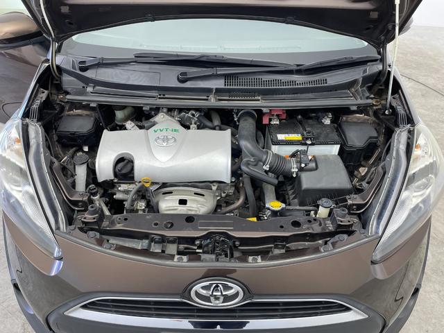 シエンタ Ｇ　純正７インチナビ　両側パワースライドドア　ヘッドライトレベライザー　前後ドライブレコーダー　ビルトインＥＴＣ２．０　シートヒーター　オートエアコン　ウォークスルー　プッシュスタート　スマートキー（79枚目）