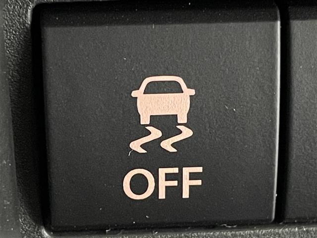 スペーシア ハイブリッドＸ　純正９型ナビ　全方位カメラ　前席シートヒーター　両側パワースライドドア　衝突軽減システム　オートマチックハイビーム　レーンアシスト　障害物センサー　スマートキー　プッシュスタート　禁煙車（14枚目）