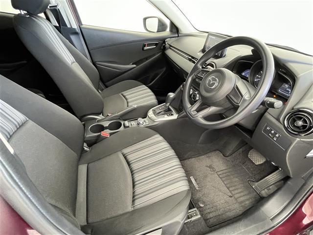 ＭＡＺＤＡ２ １５Ｓ　禁煙車　純正７型ナビ　全方位カメラ　純正ドライブレコーダー　衝突軽減システム　レーンアシスト　ブラインドスポットモニター　ステアリングスイッチ　アイドリングストップ　ＬＥＤライト　スマートキー（18枚目）