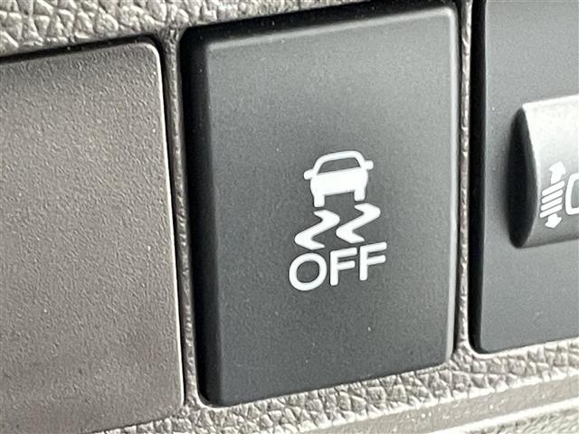Ｎ－ＯＮＥ セレクト　禁煙車　ＣＤデッキ　ビルトインＥＴＣ２．０　ドライブレコーダー　アイドリングストップ　横滑り防止　ヘッドライトレベライザー　電動格納ミラー　ハーフレザー　シートヒーター　スマートキー　プッシュスタート（13枚目）