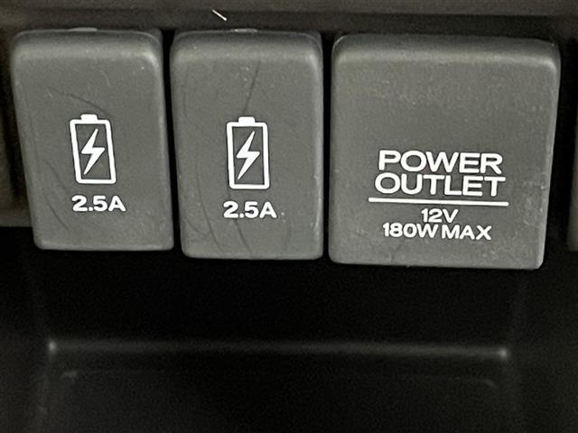 Ｎ－ＯＮＥ セレクト　禁煙車　ＣＤデッキ　ビルトインＥＴＣ２．０　ドライブレコーダー　アイドリングストップ　横滑り防止　ヘッドライトレベライザー　電動格納ミラー　ハーフレザー　シートヒーター　スマートキー　プッシュスタート（33枚目）