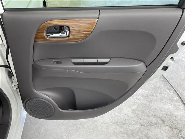 Ｎ－ＯＮＥ セレクト　禁煙車　ＣＤデッキ　ビルトインＥＴＣ２．０　ドライブレコーダー　アイドリングストップ　横滑り防止　ヘッドライトレベライザー　電動格納ミラー　ハーフレザー　シートヒーター　スマートキー　プッシュスタート（41枚目）