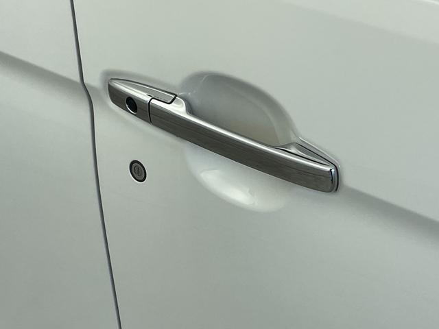 Ｎ－ＯＮＥ セレクト　禁煙車　ＣＤデッキ　ビルトインＥＴＣ２．０　ドライブレコーダー　アイドリングストップ　横滑り防止　ヘッドライトレベライザー　電動格納ミラー　ハーフレザー　シートヒーター　スマートキー　プッシュスタート（56枚目）