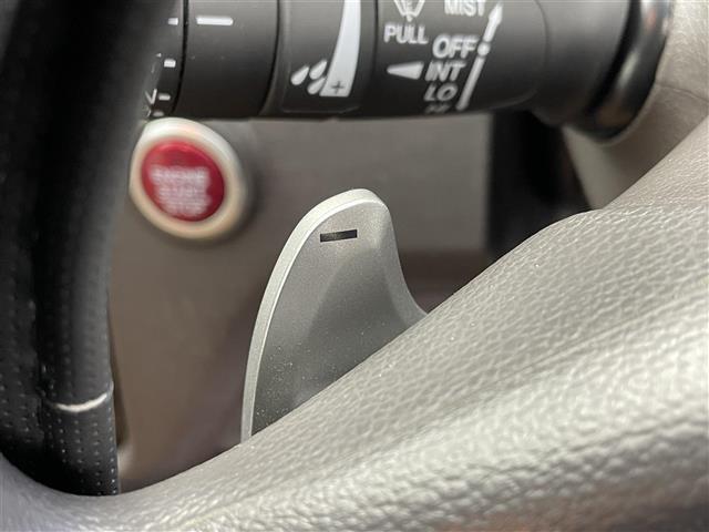 Ｎ－ＯＮＥ セレクト　ツアラー　ワンオーナー　禁煙車　純正ディスプレイオーディオ　バックカメラ　クルーズコントロール　パドルシフト　ハーフレザーシート　シートヒーター　ＥＴＣ２．０　ドライブレコーダー　スマートキー　スペアキー（7枚目）