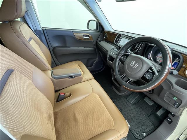 Ｎ－ＯＮＥ セレクト　ツアラー　ワンオーナー　禁煙車　純正ディスプレイオーディオ　バックカメラ　クルーズコントロール　パドルシフト　ハーフレザーシート　シートヒーター　ＥＴＣ２．０　ドライブレコーダー　スマートキー　スペアキー（17枚目）