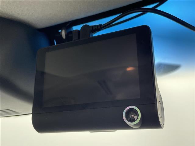 タント Ｘ　ＳＡＩＩＩ　７インチナビ　前後ドラレコ　バックカメラ　シートヒーター　オートマチックハイビーム　純正アルミホイール　オートエアコン　片側パワースライドドア　オートマチックハイビーム　アイドリングストップ　禁煙車（7枚目）