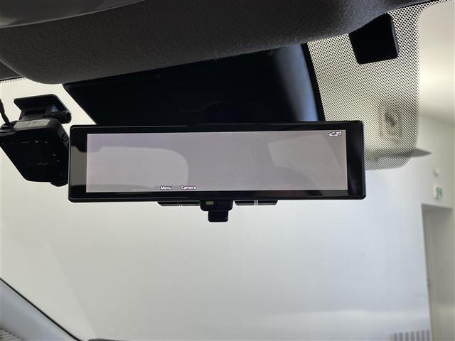 オーラ Ｇ　９インチ純正ナビ　禁煙車　アラウンドビューモニター　デジタルインナーミラー　シートヒーター　ビルトインＥＴＣ２．０　全方位ドライブレコーダー　純正アルミホイール　ステアリングヒーター　オートハイビーム（7枚目）