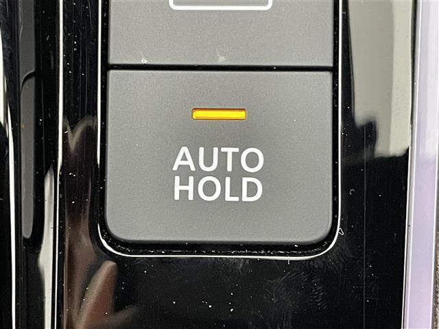 オーラ Ｇ　９インチ純正ナビ　禁煙車　アラウンドビューモニター　デジタルインナーミラー　シートヒーター　ビルトインＥＴＣ２．０　全方位ドライブレコーダー　純正アルミホイール　ステアリングヒーター　オートハイビーム（16枚目）