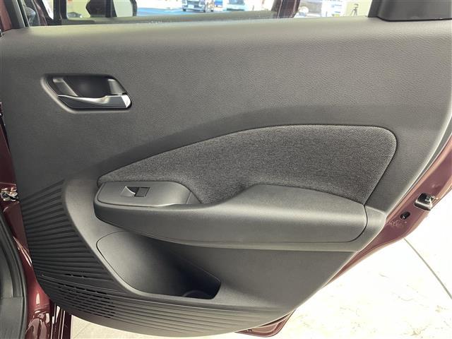 オーラ Ｇ　９インチ純正ナビ　禁煙車　アラウンドビューモニター　デジタルインナーミラー　シートヒーター　ビルトインＥＴＣ２．０　全方位ドライブレコーダー　純正アルミホイール　ステアリングヒーター　オートハイビーム（31枚目）