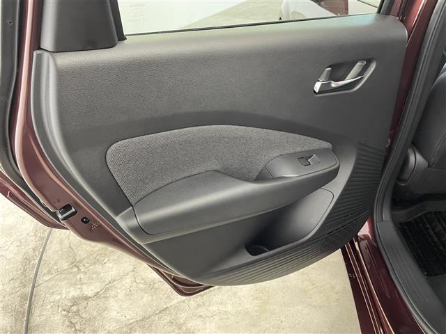 オーラ Ｇ　９インチ純正ナビ　禁煙車　アラウンドビューモニター　デジタルインナーミラー　シートヒーター　ビルトインＥＴＣ２．０　全方位ドライブレコーダー　純正アルミホイール　ステアリングヒーター　オートハイビーム（32枚目）