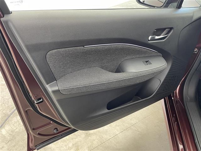 オーラ Ｇ　９インチ純正ナビ　禁煙車　アラウンドビューモニター　デジタルインナーミラー　シートヒーター　ビルトインＥＴＣ２．０　全方位ドライブレコーダー　純正アルミホイール　ステアリングヒーター　オートハイビーム（33枚目）