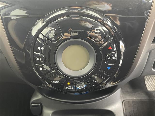 ノート ｅ－パワー　メダリスト　純正７インチＳＤナビ　ステアリングスイッチ　デジタルインナーミラー　アラウンドビューモニター　社外ドライブっレコーダー　フォグライト　ＬＥＤライト　オートライト　電格ミラー　Ｐスタート　スマートキー（15枚目）