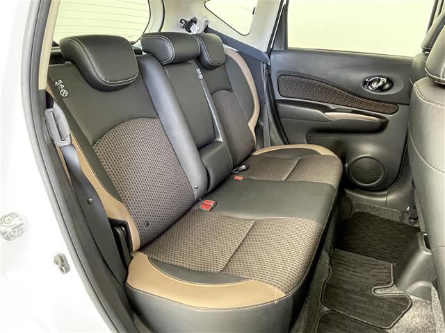 ノート ｅ－パワー　メダリスト　純正７インチＳＤナビ　ステアリングスイッチ　デジタルインナーミラー　アラウンドビューモニター　社外ドライブっレコーダー　フォグライト　ＬＥＤライト　オートライト　電格ミラー　Ｐスタート　スマートキー（33枚目）