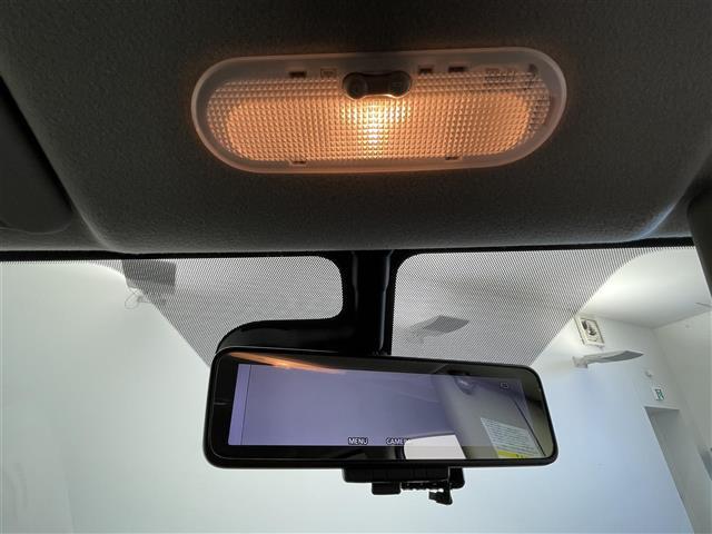 ノート ｅ－パワー　メダリスト　純正７インチＳＤナビ　ステアリングスイッチ　デジタルインナーミラー　アラウンドビューモニター　社外ドライブっレコーダー　フォグライト　ＬＥＤライト　オートライト　電格ミラー　Ｐスタート　スマートキー（41枚目）