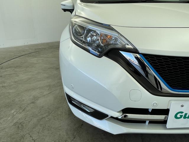 ノート ｅ－パワー　メダリスト　純正７インチＳＤナビ　ステアリングスイッチ　デジタルインナーミラー　アラウンドビューモニター　社外ドライブっレコーダー　フォグライト　ＬＥＤライト　オートライト　電格ミラー　Ｐスタート　スマートキー（55枚目）