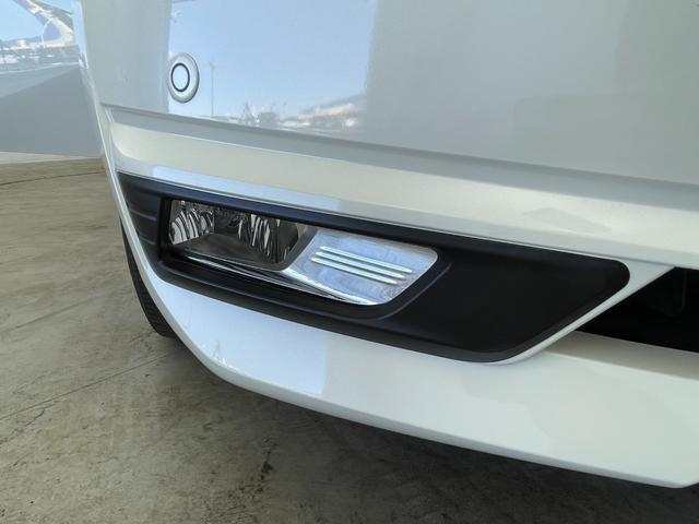 ノート ｅ－パワー　メダリスト　純正７インチＳＤナビ　ステアリングスイッチ　デジタルインナーミラー　アラウンドビューモニター　社外ドライブっレコーダー　フォグライト　ＬＥＤライト　オートライト　電格ミラー　Ｐスタート　スマートキー（57枚目）