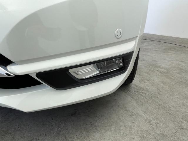 ノート ｅ－パワー　メダリスト　純正７インチＳＤナビ　ステアリングスイッチ　デジタルインナーミラー　アラウンドビューモニター　社外ドライブっレコーダー　フォグライト　ＬＥＤライト　オートライト　電格ミラー　Ｐスタート　スマートキー（58枚目）