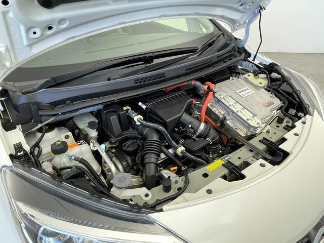 ノート ｅ－パワー　メダリスト　純正７インチＳＤナビ　ステアリングスイッチ　デジタルインナーミラー　アラウンドビューモニター　社外ドライブっレコーダー　フォグライト　ＬＥＤライト　オートライト　電格ミラー　Ｐスタート　スマートキー（78枚目）