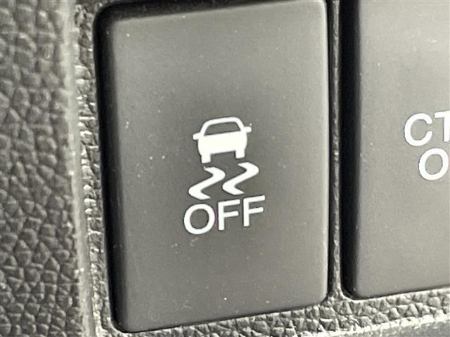 Ｎ－ＯＮＥ プレミアム　ツアラー　ＳＳパッケージ　純正ナビ　バックカメラ　ＥＴＣ　シートヒーター　クルーズコントロール　パドルシフト　純正アルミホイール　ＬＥＤヘッドライト　オートライト　衝突被害軽減ブレーキ　スマートキー　革巻きステアリング　禁煙車（9枚目）