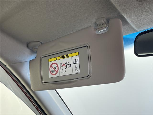 Ｎ－ＯＮＥ プレミアム　ツアラー　ＳＳパッケージ　純正ナビ　バックカメラ　ＥＴＣ　シートヒーター　クルーズコントロール　パドルシフト　純正アルミホイール　ＬＥＤヘッドライト　オートライト　衝突被害軽減ブレーキ　スマートキー　革巻きステアリング　禁煙車（20枚目）