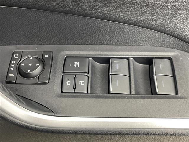 RAV4 アドベンチャー オフロードパッケージII 禁煙車 純正10.5インチディスプレイオーディオ 全方位カメラ デジタルインナーミラー レーダークルーズコントロール 4WD ルーフレール ステアリングスイッチ ハンドルヒーター シートエアコン(19枚目)