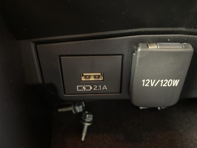 カローラツーリング ダブルバイビー モデリスタエアロ 純正9型ナビ バックカメラ ETC 純正ドラレコ ハーフレザーシート アダプティブクルーズコントロール 衝突被害軽減ブレーキ レーンアシスト クリアランスソナー LED 禁煙車(14枚目)