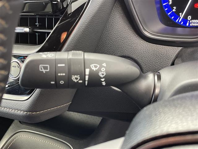 カローラツーリング ダブルバイビー モデリスタエアロ 純正9型ナビ バックカメラ ETC 純正ドラレコ ハーフレザーシート アダプティブクルーズコントロール 衝突被害軽減ブレーキ レーンアシスト クリアランスソナー LED 禁煙車(24枚目)