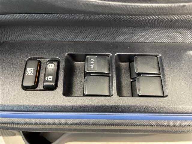 アクア Ｓ　純正ナビ　バックカメラ　フルセグＴＶ　Ｂｌｕｅｔｏｏｔｈ接続　ＥＴＣ　スマートキー　プッシュスタートボタン　オートライト　モデリスタアルミホイール　横滑り防止装置　フロアマット　横滑り防止装置　禁煙車（27枚目）